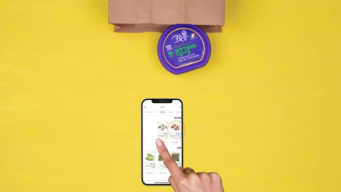 Stop motion animations for social media ads by studiokapel on Fiverr